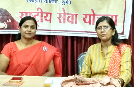 व्यक्तित्व विकास में नृत्य कला की भूमिका महत्वपूर्ण - डॉ. सरिता 