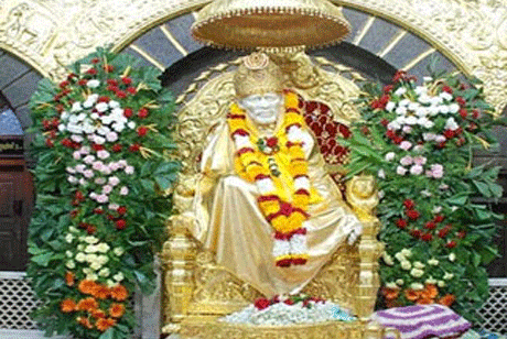 भिलाई। सार्इं बाबा के जीवन पर एक प्रदर्शनी का आयोजन सेक्टर-6 स्थित सार्इं मंदिर में 24 से 31 मई तक लगाई जा रही है। बिलासपुर के सार्इं भक्त साई मौली ने डेढ़ वर्षों के अथक परिश्रम से इस प्रदर्शनी की सामग्री और रूपरेखा तैयार की है। इसका प्रदर्शन बिलासपुर एवं नागपुर में किया जा चुका है। भिलाई में यह आयोजन 24 से 31 मई तक सार्इं मंदिर से संलग्न परिसर में किया जाएगा। प्रदर्शनी में त्रिआयामी चित्रों द्वारा सार्इं के जीवन दर्शन एवं उनकी आध्यात्मिक यात्रा का खूबसूरत चित्रण किया गया है।