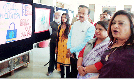 Girls College Durg pledges to curb use of plastic to save environment