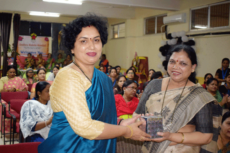 Mahila Samagam Raksha Singh