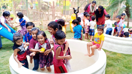 INDU IT School Play Pool