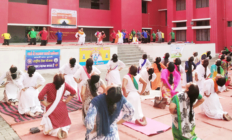 SSSSMV-Yoga-Divas