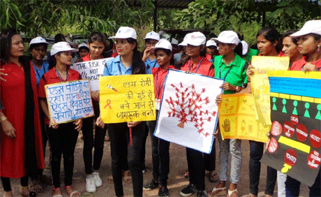Girls College students Rally to spread awareness of AIDS