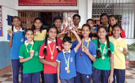 DAV Girls win Gold in Zonal Sports Meet