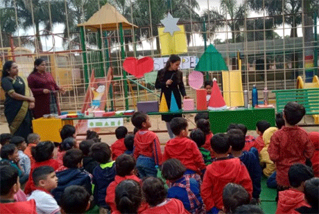 INDU IT School celebrates Shape Party