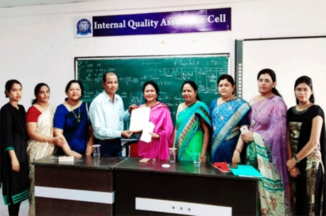 Guest lecture on Financial Accounting at Bhilai Mahila Mahavidyalaya
