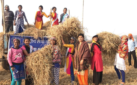 NSS Camp of Bhilai Mahila Mahavidyalaya at Village Ghughua