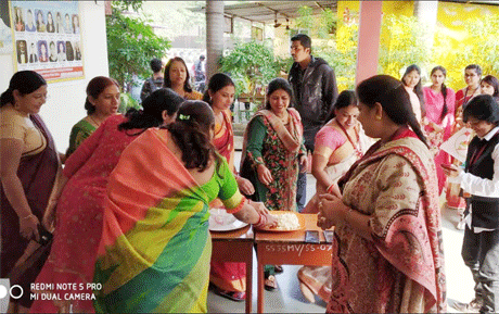 Lohri-at-Swaroopanand-Colle