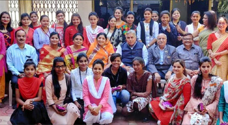 Students of Patankar Girls College Felicitated by MLA Arun Vora