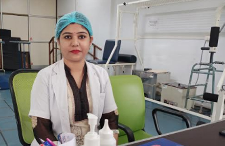 Dr Heena Lahare Physiotherapist