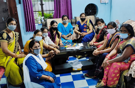 Udaan women make Ayurvedic Rakhi