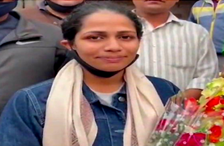 Nivedita of Girls College Joins Indian Air Force