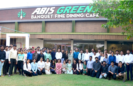 CA students visit ABIS Corp