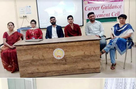 Career Guidance Programme in Girls College Durg