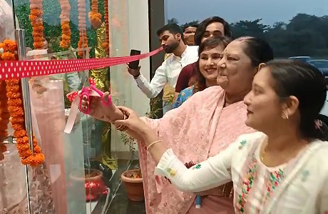 Mrs CM inaugurates Sajya Boutique in Dakshin Gangotri