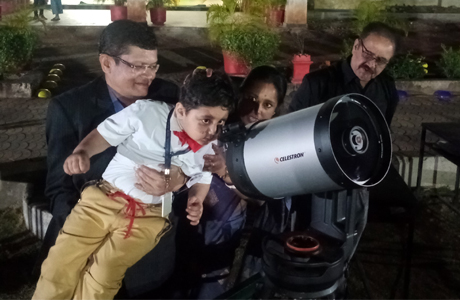 MJ School students engage in Star Gazing