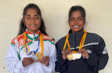 Girls College Durg bags 6 medals in inter college swimming