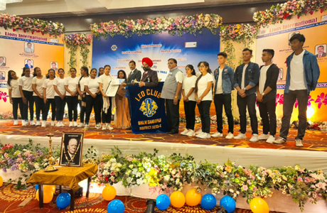 LEO Club Samarpan receives award from Pinnacle