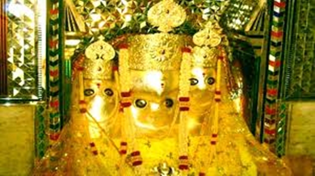 पृथ्वीलोक में माता बगलामुखी तीन स्थानों पर विराजमान है, जो दतिया (मध्यप्रदेश), कांगड़ा (हिमाचल) तथा नलखेड़ा (मध्यप्रदेश) में हैं। नलखेड़ा में तीन मुखों वाली त्रिशक्ति माता बगलामुखी का मंदिर लखुंदर नदी के किनारे स्थित है। ऐसी मान्यता है कि मध्य में मां बगलामुखी, दाएं मां महालक्ष्मी और बाएं मां सरस्वती विराजमान हैं। मां बगलामुखी का त्रिशक्ति स्वरूप में मंदिर भारत में और कहीं नहीं है। द्वापर युगीन यह मंदिर अत्यंत चमत्कारिक है।