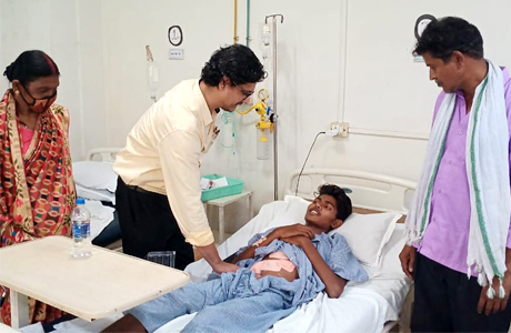 पेटदर्द पर दर्द निवारक ने पहुंचाया आपरेशन टेबल तक : डॉ नवील