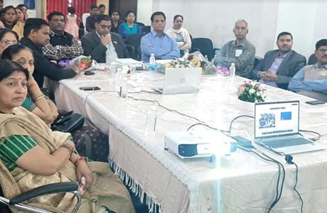 VC Joins PhD VivaVoci online for students benefit