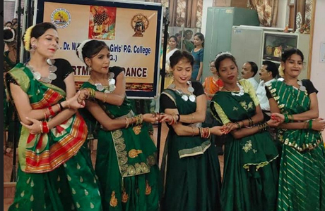 गर्ल्स कॉलेज में मेरी माटी-मेरा देश पर विविध आयोजन