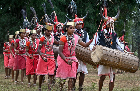 Bastar Pondum is no less that Chokhi Dhani of Rajasthan
