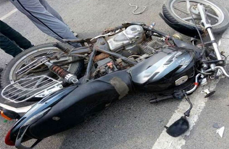 पुणे से बाइक पर भिलाई लौट रहा था परिवार, दो की मौत