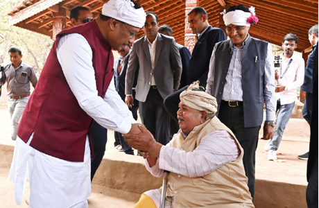 नई पीढ़ी को अपनी जड़ों से जोड़ेगा आधुनिक घोटुल : मुख्यमंत्री श्री साय