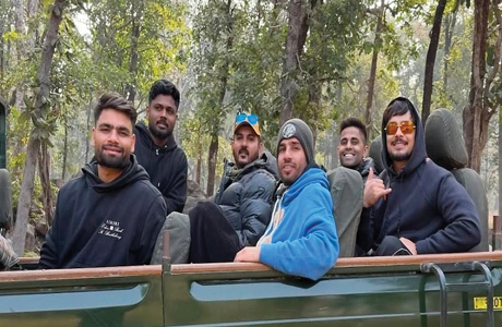 क्रिकेट से फुर्सत, प्रकृति से मुलाकात: भारतीय खिलाडिय़ों ने किया बार नवापारा अभयारण्य का दौरा*