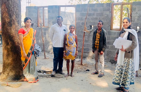 जन-हितैषी पहल : 'मिशन कनेक्ट' से चौपाल तक पहुँचा प्रशासन