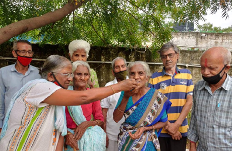 छत्तीसगढ़ में वरिष्ठजनों को अलग कार्ड की जरूरत नहीं, वैसे ही मिलेंगी सुविधाएं