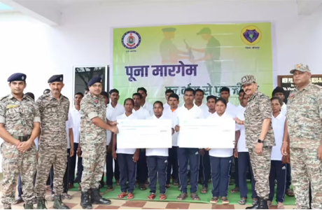 Puna Margem, 81 naxalites drop guns in last 48 hours