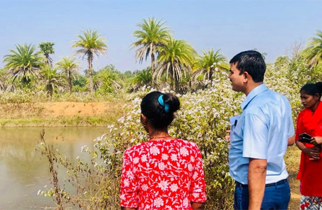 Sukma fishermen breed prawns to increase revenue