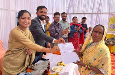 Rice, Employment and PM Awas Diwas observed in village Basin