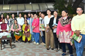 गुजरात अध्ययन भ्रमण से लौटे महिला पत्रकारों से मिले मुख्यमंत्री