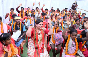 पंडरिया में भावना बोहरा ने कराई 65 लोगों की स्वधर्म वापसी