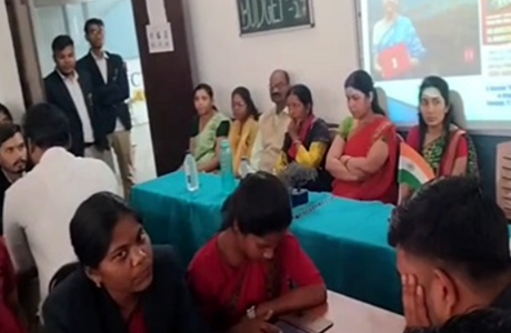 कॉन्फ्लुएंस कॉलेज में युवा जागरूकता हेतु बजट संवाद कार्यक्रम