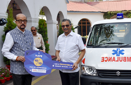 राज्यपाल ने निरामय आरोग्य संस्थान को सौंपी एम्बुलेंस की चाबी