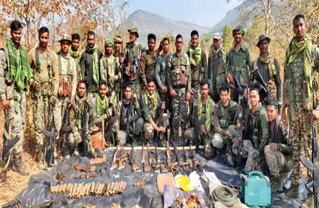 नक्सल डेडलाइन : सात बड़े नक्सली ढेर, 71 लाख का था इनाम