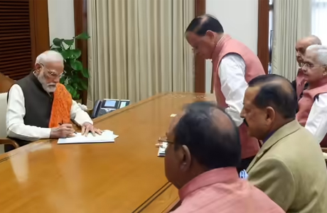 नए पीएमओ "सेवा तीर्थ" में कामकाज प्रारंभ, ये रहा पहला फैसला