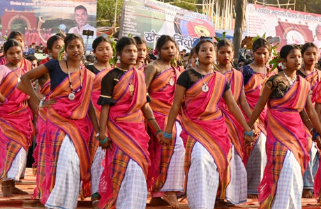 प्राचीन मेले का अपशकुन, उद्घाटन करने वाले की चली जाती है कुर्सी