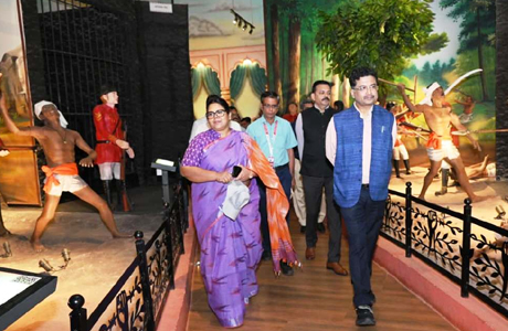 शहीद वीर नारायण सिंह जनजातीय संग्रहालय में बनेगा कन्वेंशन सेन्टर