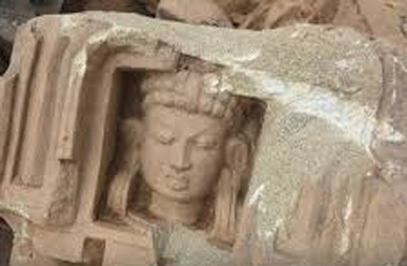 ऋषिकेश के प्राचीन मंदिर के पास मिले प्राचीन अवशेष