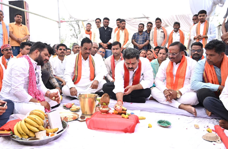 किसानों के विकास के लिए लगी हुई है सरकार– उपमुख्यमंत्री शर्मा