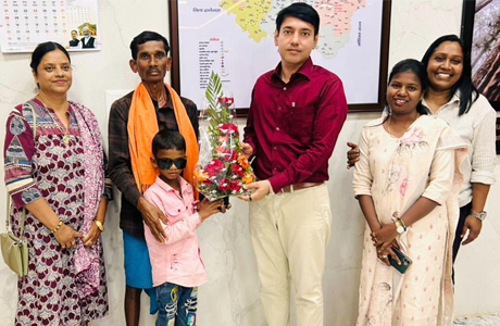 महारानी अस्पताल जगदलपुर में जन्मजात मोतियाबिंद का सफल ऑपरेशन