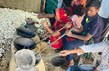 धमतरी को मखाना हब बनाने की तैयारी, वनांचल में सशक्त होंगे महिला समूह