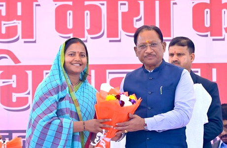 प्रधानमंत्री मातृत्व वंदना योजना में छत्तीसगढ़ को मिला पहला स्थान