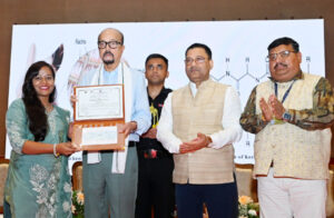 मातृभाषा में सबसे अच्छी होती है भावनाओं की अभिव्यक्ति : राज्यपाल डेका