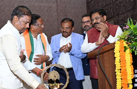 “विजन 2030” : वन आधारित अर्थव्यवस्था को मजबूत करें - केदार कश्यप